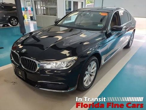 Used 2017 BMW 740i RWD image 2