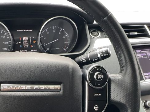 Used 2014 Land Rover Range Rover Sport HSE image 41