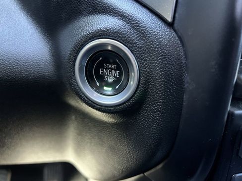 Used 2021 Chevrolet Silverado 1500 LT Trail Boss w/ Bed Protection Package image 17