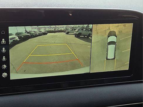 Used 2022 Hyundai Palisade Limited image 13