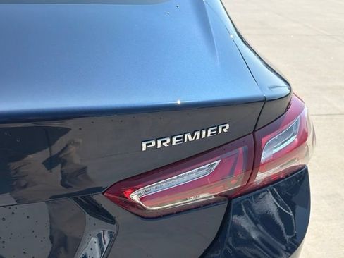 Used 2021 Chevrolet Malibu Premier FWD image 12