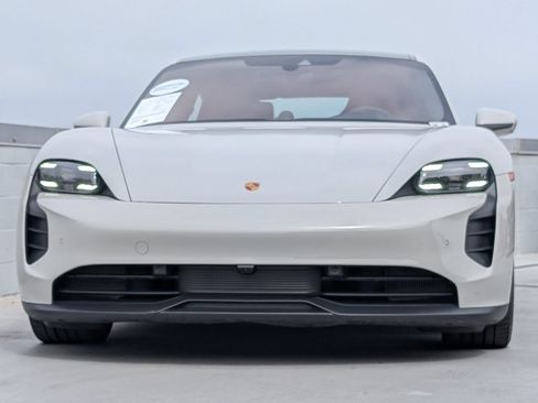 Certified 2024 Porsche Taycan GTS AWD/4WD image 8