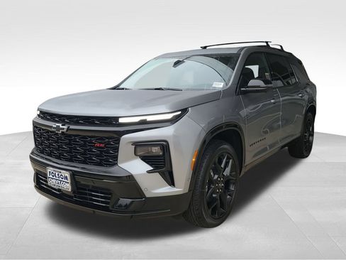 New 2026 Chevrolet Traverse RS w/ LPO, Floor Liner Package image 1