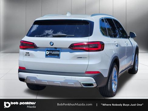 Used 2022 BMW X5 xDrive40i w/ Executive Package AWD/4WD image 25