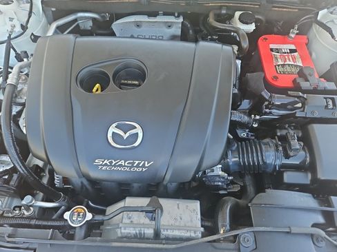 Used 2017 MAZDA MAZDA3 Touring FWD image 21