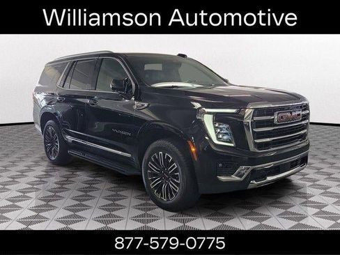 Used 2025 GMC Yukon Elevation RWD image 1