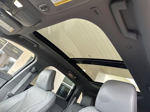 Used 2022 Lincoln Nautilus Reserve w/ Equipment Group 201A image 26