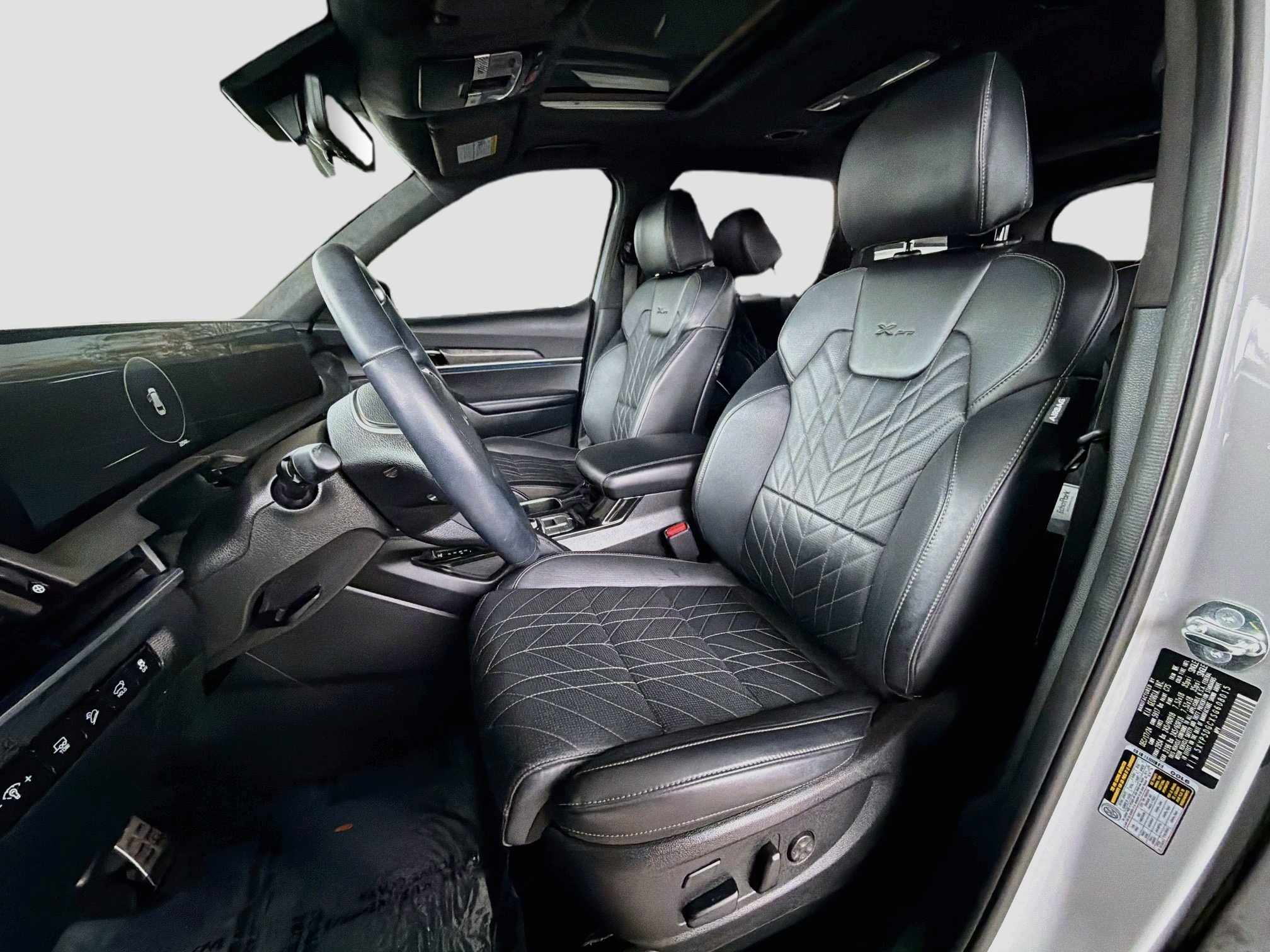 Used 2025 Kia Telluride SX Prestige X-Pro AWD/4WD image 13