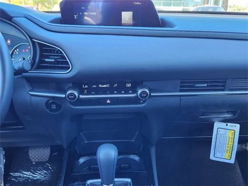 New 2025 MAZDA CX-30 AWD 2.5 S w/ Select Sport Pkg image 14