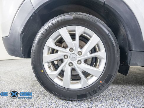 Used 2020 Hyundai Tucson SE w/ Cargo Package AWD/4WD image 44