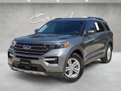 Certified 2023 Ford Explorer XLT w/ Equipment Group 202A
