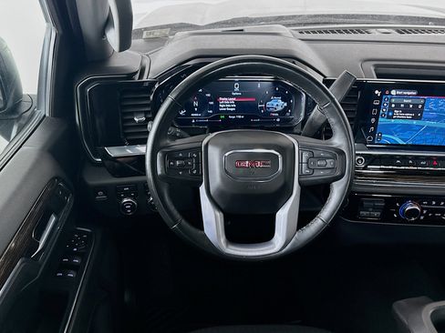 Used 2023 GMC Sierra 1500 Elevation image 17