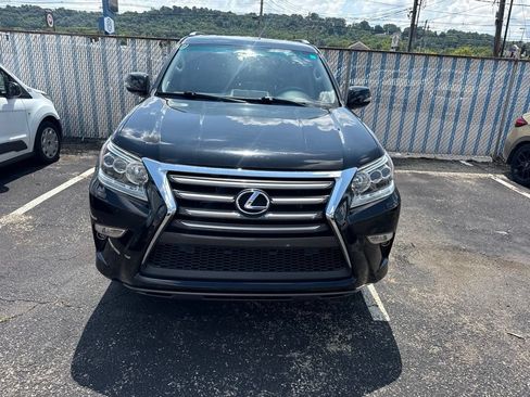 Used 2015 Lexus GX 460 w/ Premium Package AWD/4WD image 4