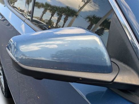 Used 2024 GMC Terrain Denali w/ Denali Premium Package image 10