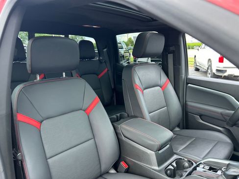 Certified 2023 Chevrolet Colorado Z71 w/ Z71 Convenience Package 2 AWD/4WD image 38