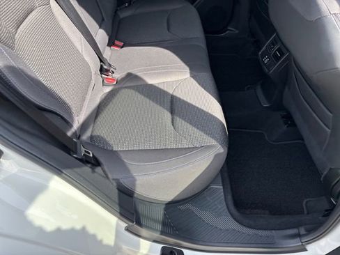Certified 2025 Subaru Forester Premium AWD/4WD image 18