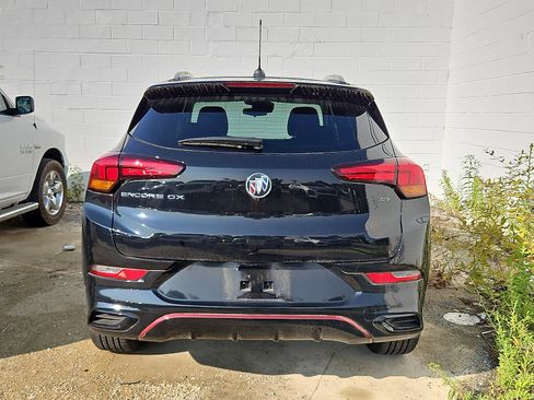 Used 2023 Buick Encore GX Select w/ Sport Touring Package FWD image 8