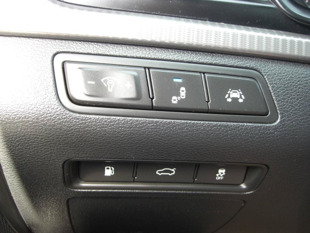 Used 2019 Hyundai Sonata Limited FWD image 26