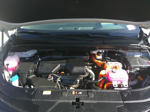 Used 2025 Kia Carnival SX Prestige image 37