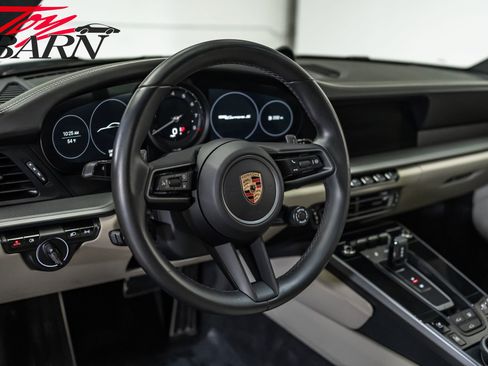 Used 2020 Porsche 911 Carrera S image 27