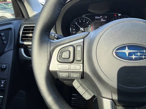 Used 2017 Subaru Forester 2.5i Touring AWD/4WD image 15