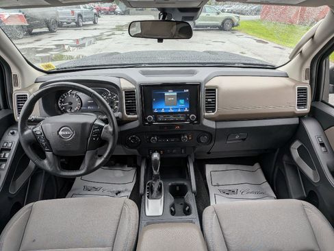 Used 2022 Nissan Frontier SV AWD/4WD image 18
