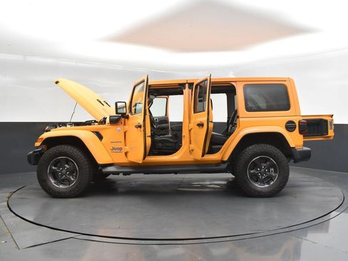 Used 2021 Jeep Wrangler Unlimited Sahara w/ Cold Weather Group image 49