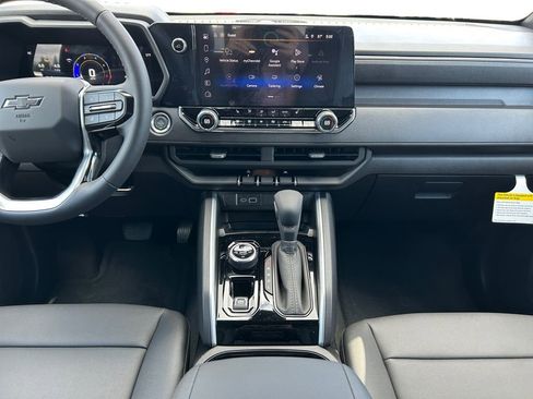 New 2026 Chevrolet Colorado Trail Boss AWD/4WD image 12
