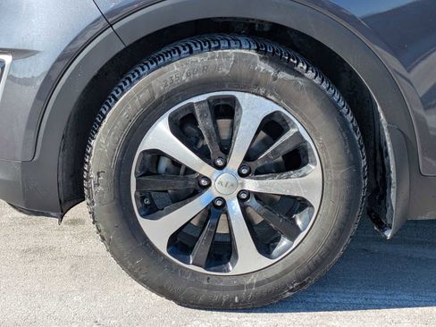 Used 2016 Kia Sorento EX image 13