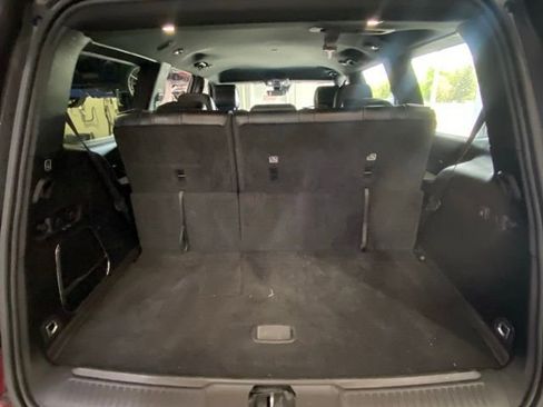 Used 2024 Jeep Wagoneer Series II w/ Flexible Seating Group image 25