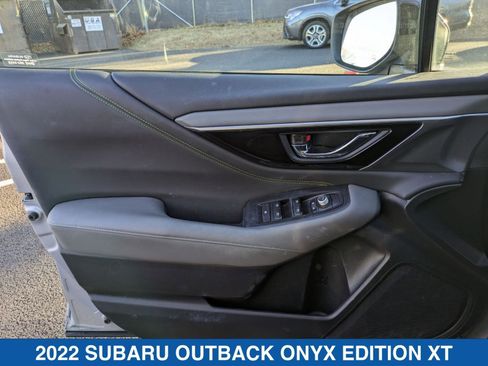 Certified 2022 Subaru Outback Onyx Edition XT image 12