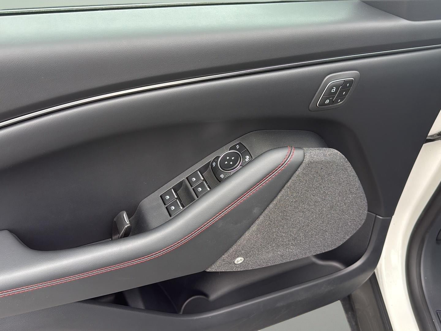 New 2025 Ford Mustang Mach-E Premium w/ Sport Appearance Package AWD/4WD image 12
