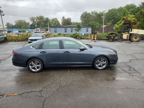 Used 2024 Honda Accord EX image 7