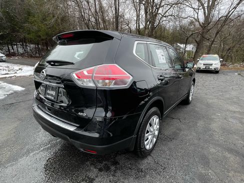 Used 2016 Nissan Rogue S image 8