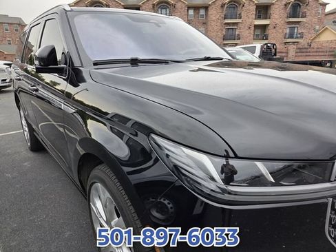 Used 2025 Lincoln Navigator Reserve AWD/4WD image 4
