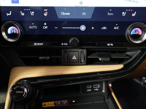 Used 2024 Lexus NX 350 AWD image 31