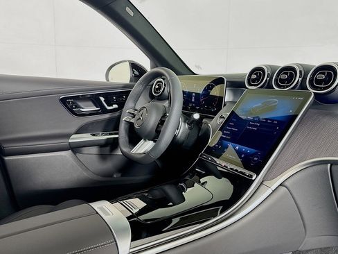 New 2026 Mercedes-Benz GLC 300 image 15
