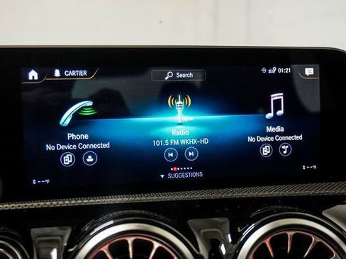 Used 2020 Mercedes-Benz CLA 250 image 26