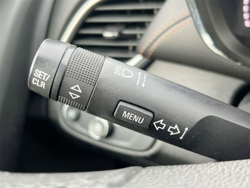 Used 2017 Chevrolet Trax LT w/ LT Convenience Package image 27