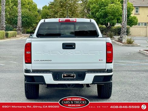 Used 2022 Chevrolet Colorado Z71 AWD/4WD image 5