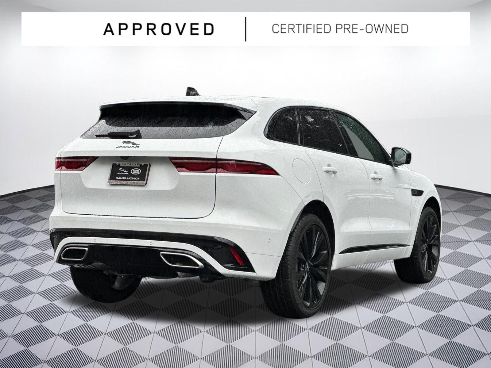 Used 2025 Jaguar F-PACE R-Dynamic S AWD/4WD image 9