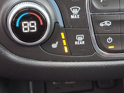 Certified 2023 Chevrolet Equinox RS image 25