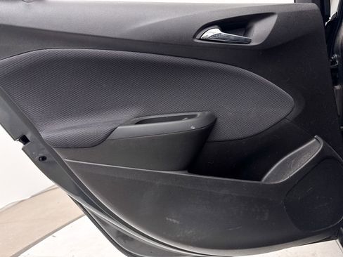 Used 2018 Chevrolet Cruze LT image 26