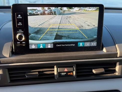 Used 2025 Honda Pilot EX-L image 20