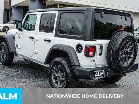 Used 2025 Jeep Wrangler Unlimited Sport AWD/4WD image 5