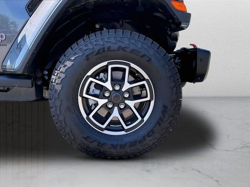New 2026 Jeep Gladiator Rubicon AWD/4WD image 33