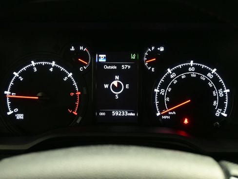 Used 2021 Toyota 4Runner Trail Special Edition AWD/4WD image 24