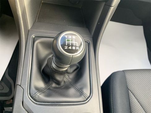 Used 2018 Subaru Crosstrek 2.0i image 20