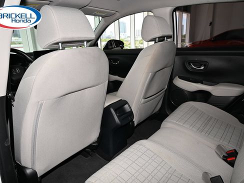 Used 2024 Honda HR-V LX image 21