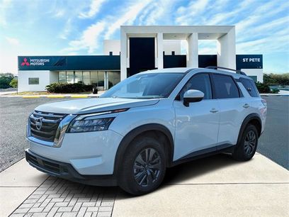 Used 2024 Nissan Pathfinder SV